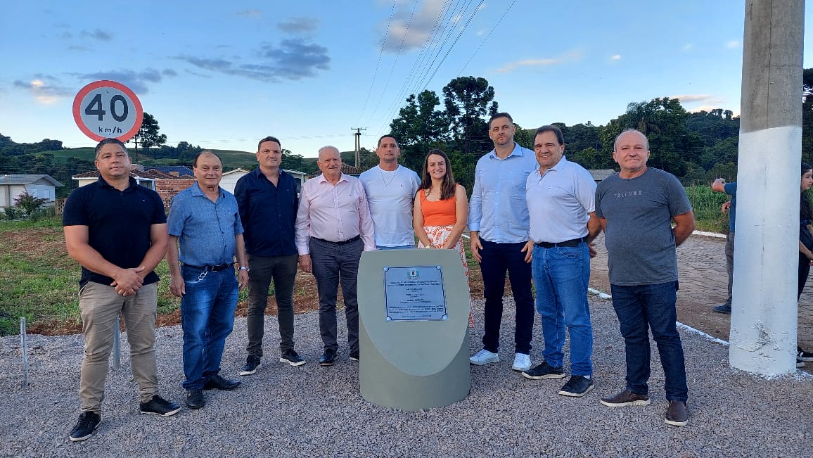 Vereadores Participaram da Inauguração da 2º etapa da pavimentação asfáltica entre as Comunidades Santana e São João.